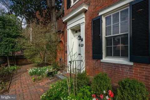 Exterior - 2805 P St NW, Washington, DC 20007 photo 3 of 11
