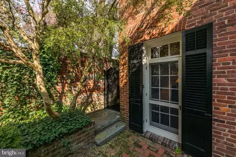 Exterior - 2805 P St NW, Washington, DC 20007 photo 8 of 11