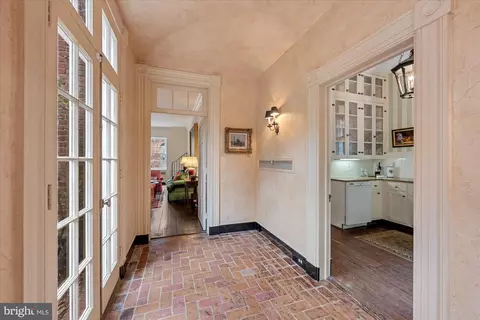Entry Way - 2805 P St NW, Washington, DC 20007 photo 5 of 9