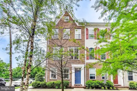 630 Totten Pl NE, Washington, DC 20017