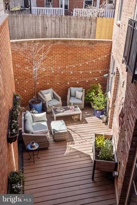 611 D St SE #4A, Washington, DC 20003 photo 3
