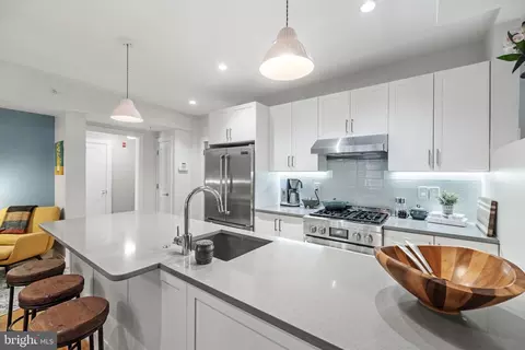 611 D St SE #4A, Washington, DC 20003 photo 5