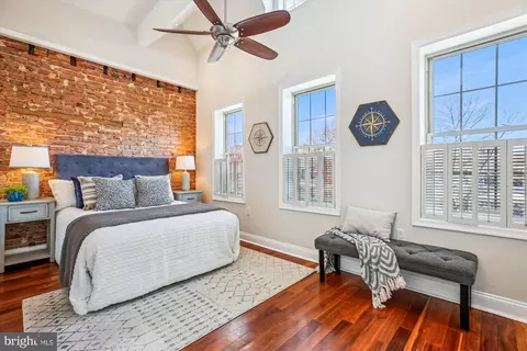 1134 4th St NE, Washington, DC 20002 photo 19