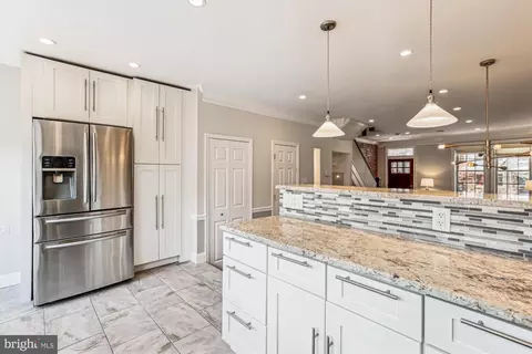 1134 4th St NE, Washington, DC 20002 photo 13