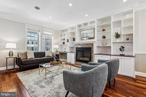 1134 4th St NE, Washington, DC 20002 photo 4