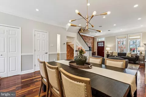 1134 4th St NE, Washington, DC 20002 photo 11