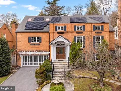 3121 Appleton St NW, Washington, DC 20008