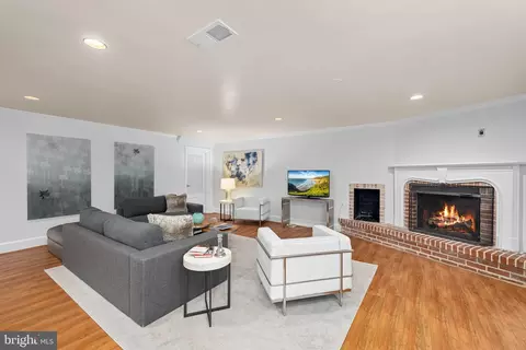 3121 Appleton St NW, Washington, DC 20008 photo 43