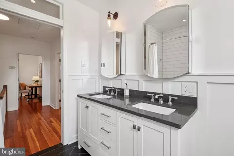 Bath - 106 15th St SE, Washington, DC 20003 photo 2 of 4