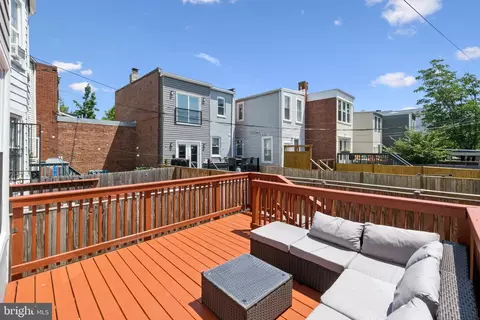 Exterior - 106 15th St SE, Washington, DC 20003 photo 6 of 7