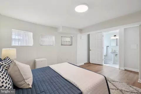 Bedroom - 106 15th St SE, Washington, DC 20003 photo 6 of 6