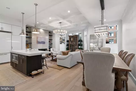 2122 N Street St NW #2, Washington, DC 20037