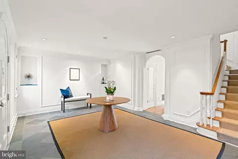 1732 S Street St NW, Washington, DC 20009 photo 3