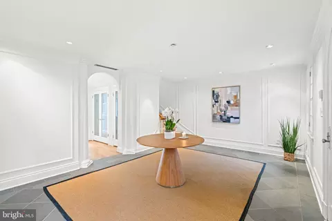 1732 S Street St NW, Washington, DC 20009 photo 4
