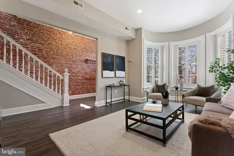 1008 C St NE, Washington, DC 20002 photo 4