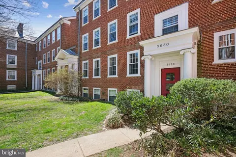 3630 39th St NW #D532, Washington, DC 20016
