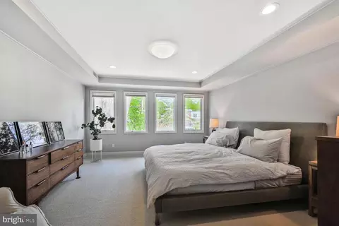4441 Volta Pl NW, Washington, DC 20007 photo 15