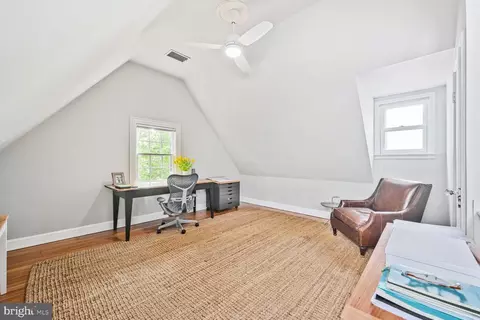 4441 Volta Pl NW, Washington, DC 20007 photo 22