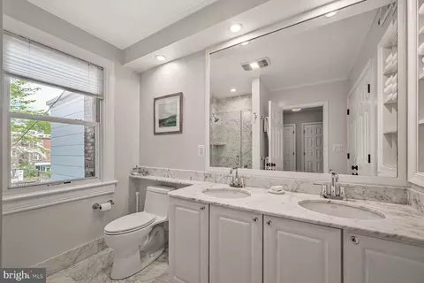 4441 Volta Pl NW, Washington, DC 20007 photo 17