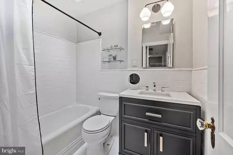 4441 Volta Pl NW, Washington, DC 20007 photo 21