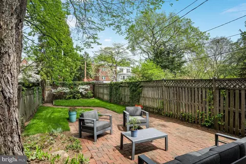 4441 Volta Pl NW, Washington, DC 20007 photo 29