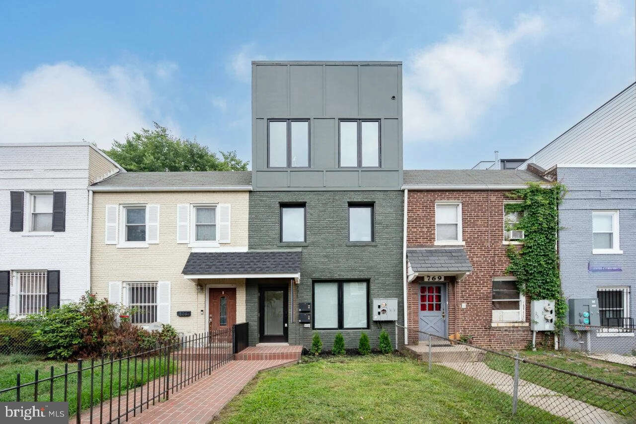 771 18th St NE #A, Washington, DC 20002 photo 28