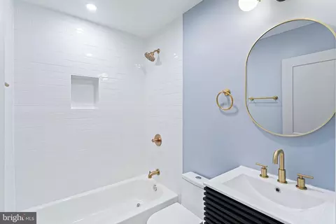 1413 Staples St NE #2, Washington, DC 20002 photo 20