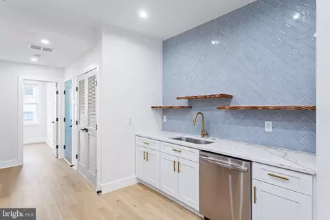1413 Staples St NE #2, Washington, DC 20002 photo 4