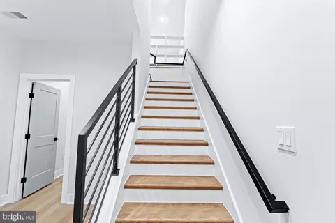 1413 Staples St NE #2, Washington, DC 20002 photo 22
