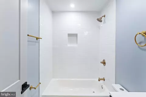 1413 Staples St NE #2, Washington, DC 20002 photo 21