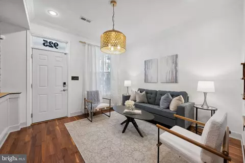 925 5th St NE, Washington, DC 20002 photo 4