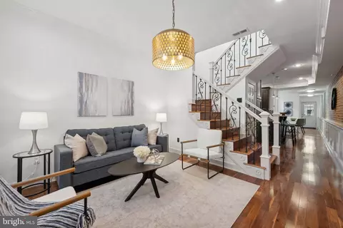 925 5th St NE, Washington, DC 20002 photo 2