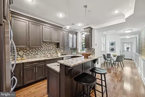 925 5th St NE, Washington, DC 20002 photo 6
