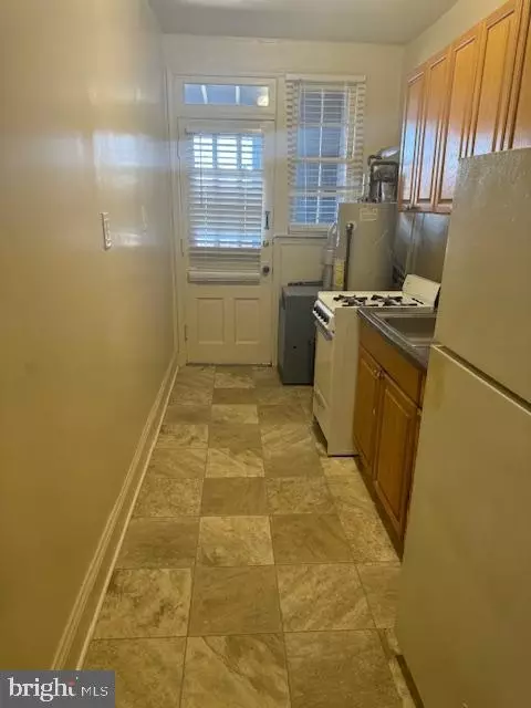 Entry Way - 121 35th St NE, Washington, DC 20019 photo 6 of 7