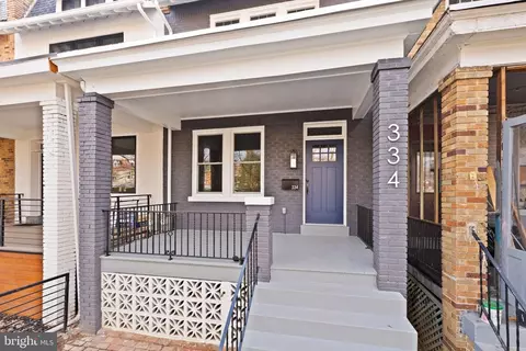 Exterior - 334 17th Pl NE, Washington, DC 20002 photo 2 of 3