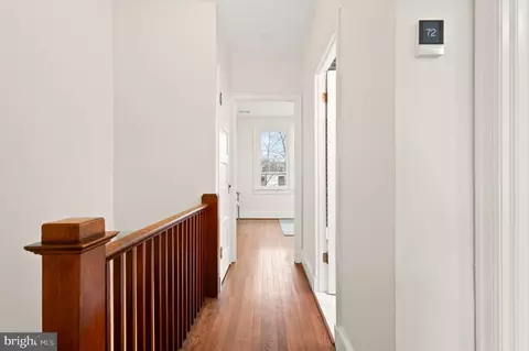 Entry Way - 334 17th Pl NE, Washington, DC 20002 photo 5 of 7