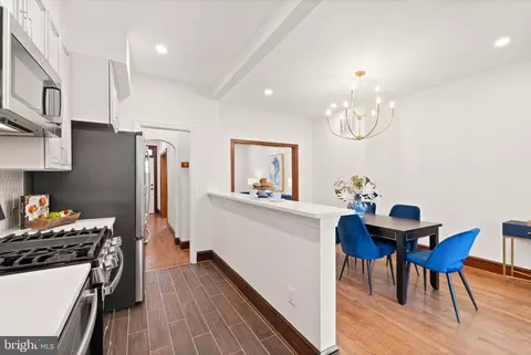 Dining - 334 17th Pl NE, Washington, DC 20002 photo 3 of 3