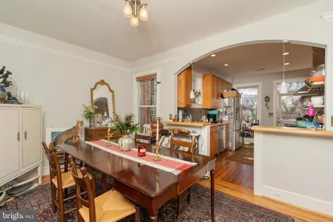 Dining - 1369 E Street St SE, Washington, DC 20003 photo 1 of 2