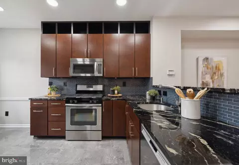 2136 12th Pl NW, Washington, DC 20009 photo 8