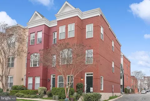 2136 12th Pl NW, Washington, DC 20009