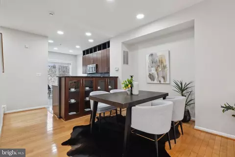 2136 12th Pl NW, Washington, DC 20009 photo 5