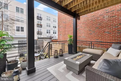 738 13th St SE, Washington, DC 20003 photo 40