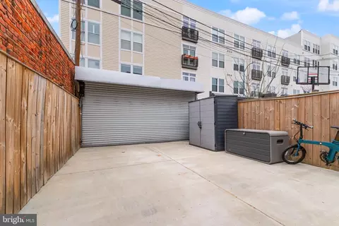 738 13th St SE, Washington, DC 20003 photo 46