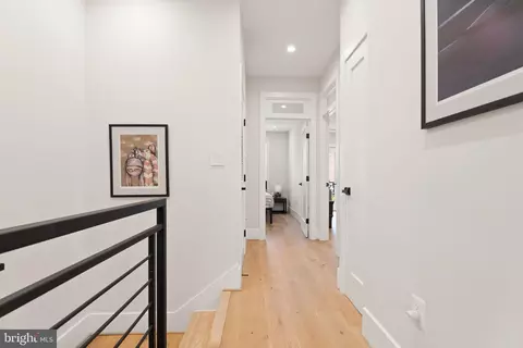 738 13th St SE, Washington, DC 20003 photo 18