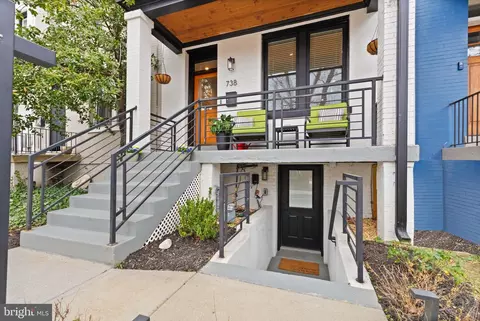 738 13th St SE, Washington, DC 20003 photo 3