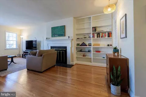 512 6th St SE, Washington, DC 20003 photo 23