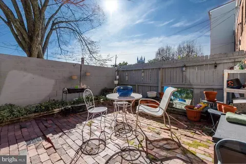 512 6th St SE, Washington, DC 20003 photo 19