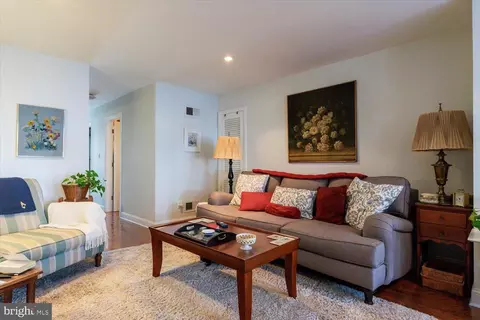 512 6th St SE, Washington, DC 20003 photo 9