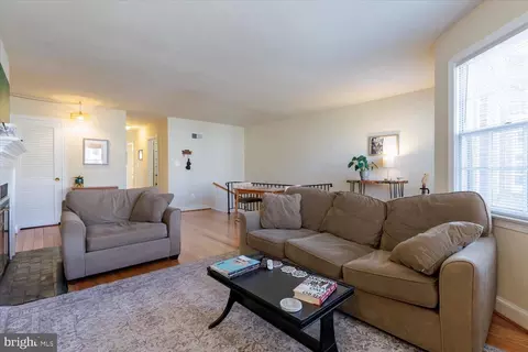512 6th St SE, Washington, DC 20003 photo 24