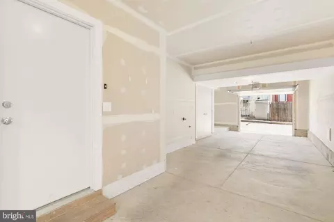 Entry Way - 932 4th St SE, Washington, DC 20003 photo 3 of 4